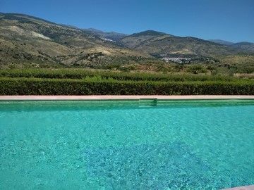 hotel Alqueria de Morayma pool relax walking andalucia